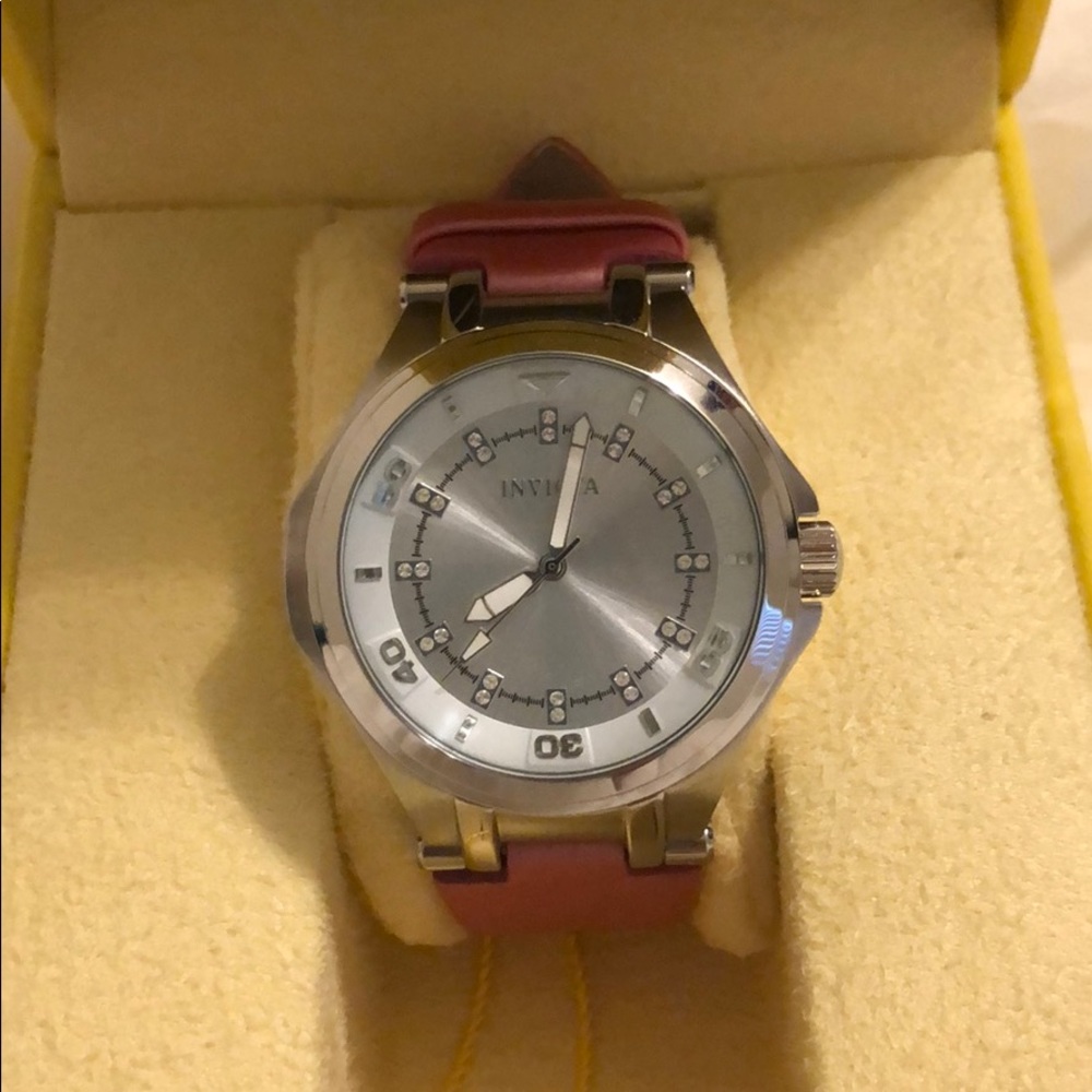 Invicta Pink Watch - Picture 2 of 3